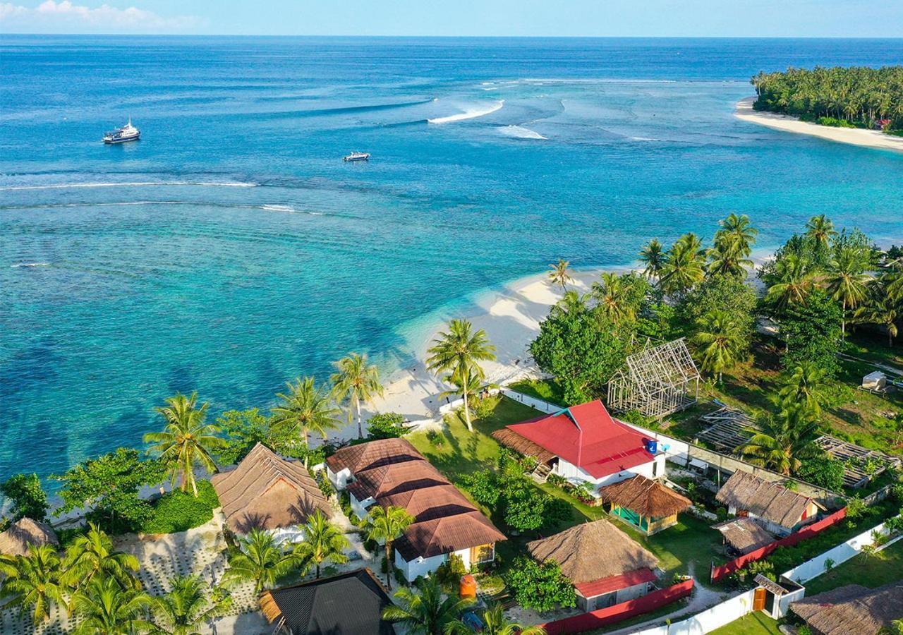 Katiet Beach Resort Mentawai Lances Right Hts Exterior foto